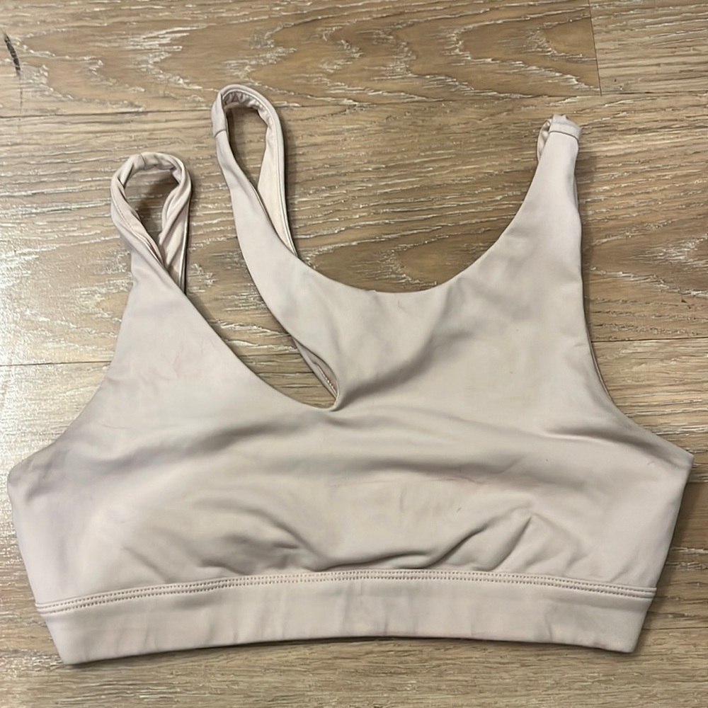 Alo sports bra